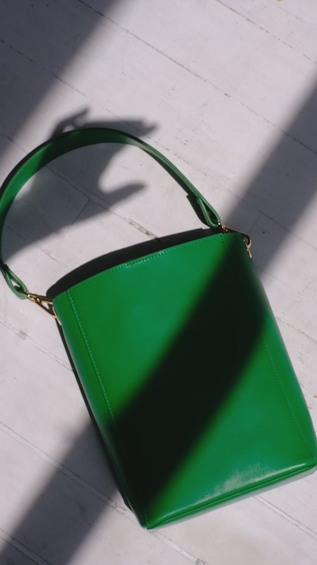 Soft Bucket Micro bag - Apple Green